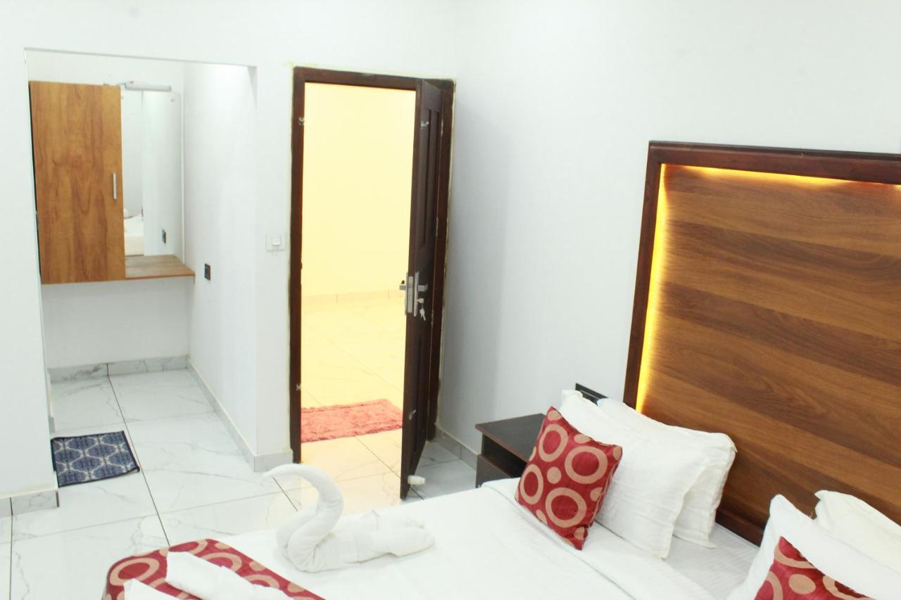 The Mountcourt Hotel Munnar Exterior foto