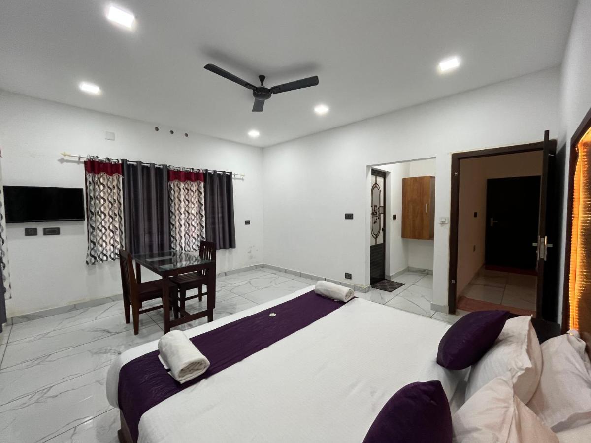 The Mountcourt Hotel Munnar Exterior foto