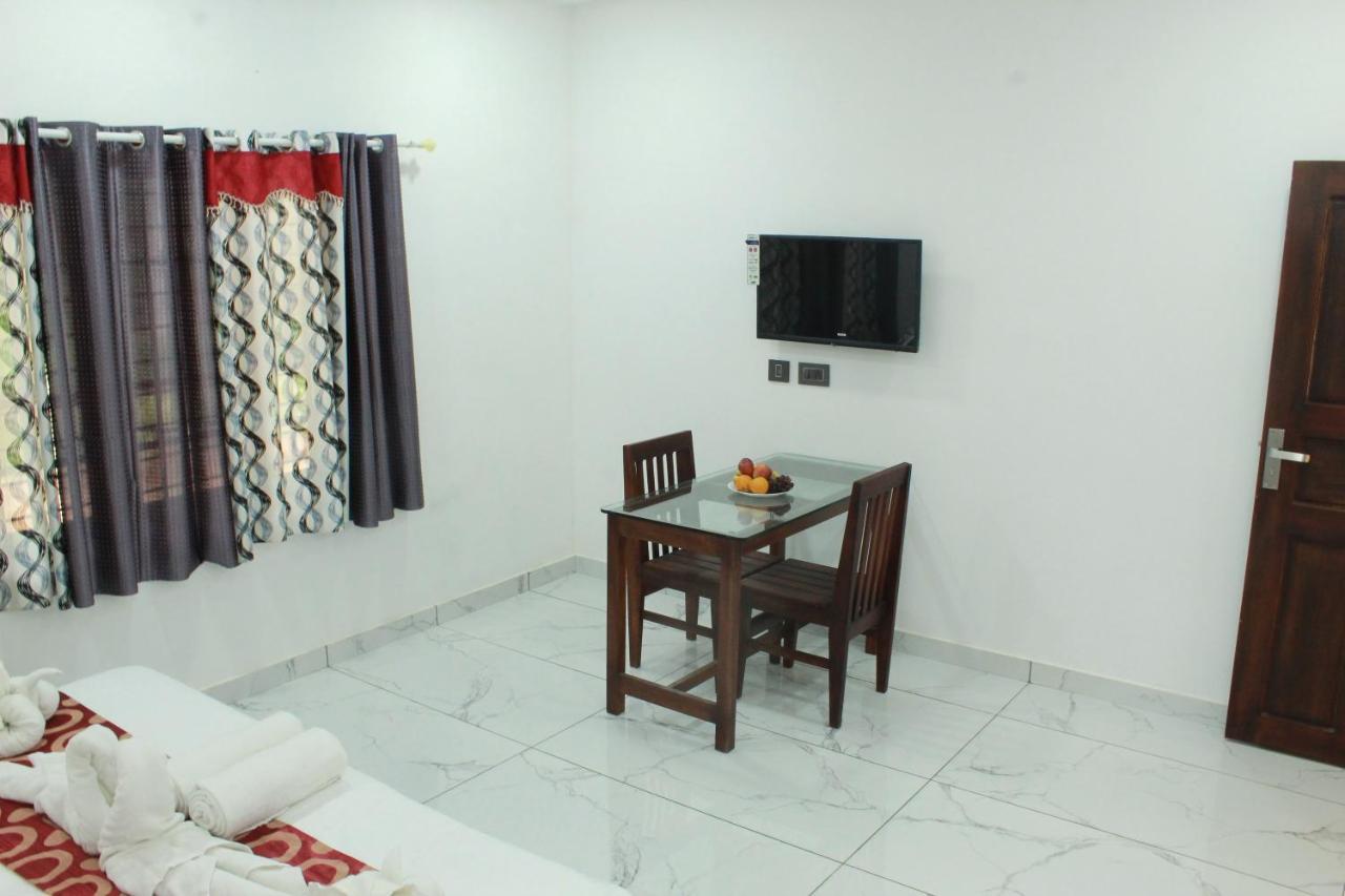The Mountcourt Hotel Munnar Exterior foto